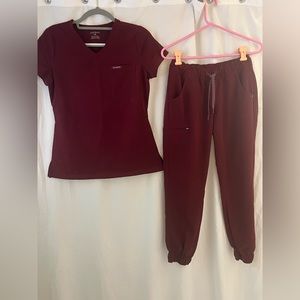 Jaanuu wine scrub set xs xsmall petite